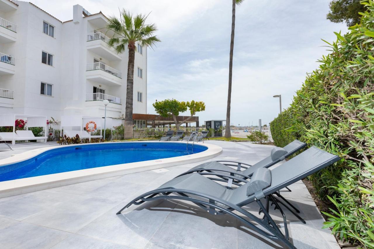 Sand Beach Apartments Port d'Alcúdia Extérieur photo