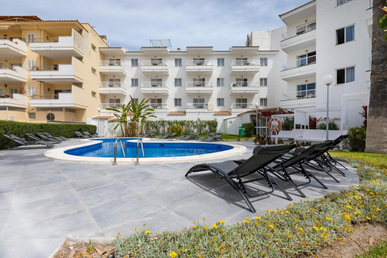 Sand Beach Apartments Port d'Alcúdia Extérieur photo